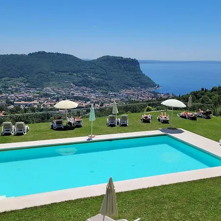 아파트호텔 Annachiara