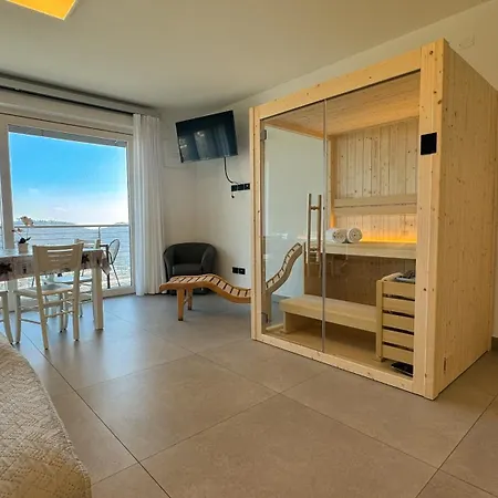 Annachiara Hotel apartamentowy 4*