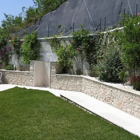 Aparthotel Annachiara Costermano sul Garda